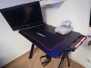 Mesa Gaming Drift con iluminación