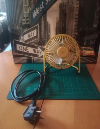 Ventilador de Sobremesa Amarillo