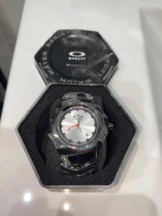 Reloj Oakley Blade 2 Plateado