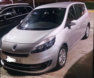 Renault Grand Scenic 2012