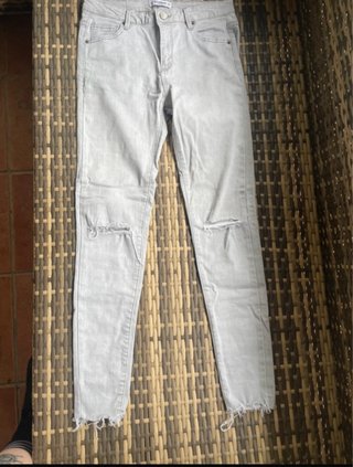 Pantalón Pitillo Gris Pull&Bear
