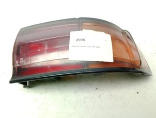 Toyota 20800253 piloto trasero derecho camry