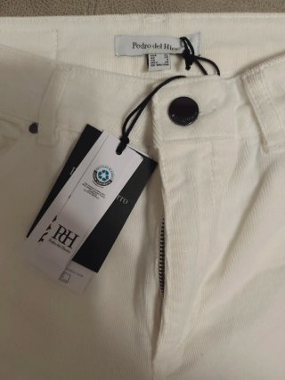 Pantalones de pana Pedro del Hierro blancos
