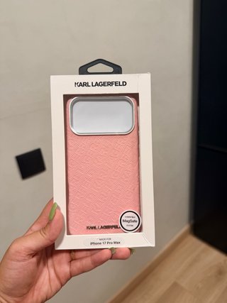 Funda Karl Lagerfeld para iPhone 17 Pro Max