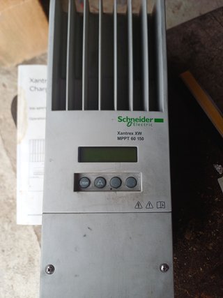 Regulador de Carga Schneider Xantrex XW MPPT 60 15