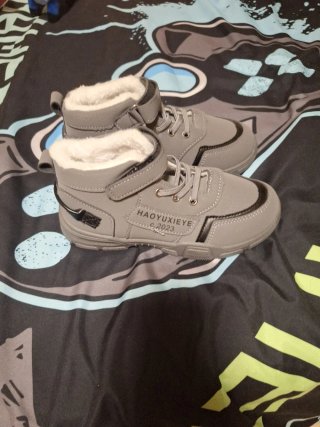 Botas niño Grises con Forro Interior 34