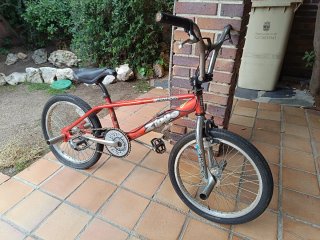 Bicicleta BMX
