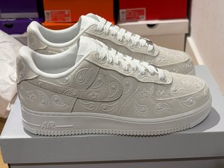 Nike Air Force 1 '07 LV8