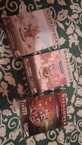Set 3 Miniaturas Warhammer Commemorative Series