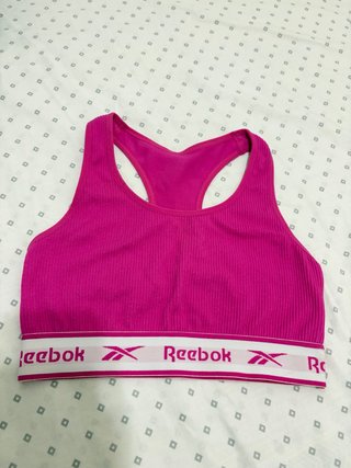 Top deportivo Reebok rosa nuevo