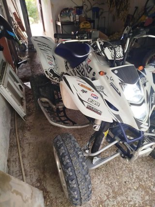 Quad Suzuki Blanco