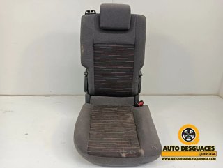 Asientos trasero derecho Ford C-MAX