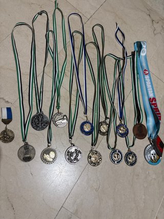 Colección de 14 medallas deportivas