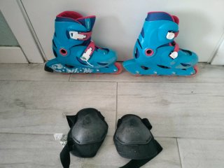 Patines Oxelo Talla 32 con Rodilleras