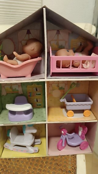 Casa de Muñecas con Accesorios
