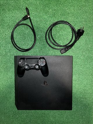 PS4 Pro (PlayStation 4 Pro) 1TB + 3 Juegos