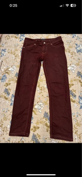Pantalón Vaquero Burdeos Talla 42