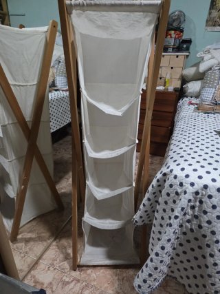 Organizador Vertical con Estructura de Madera