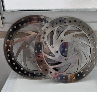 2 Discos de Freno Delanteros Aprilia Sportcity 200