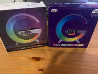 2 Lámparas de Mesa LED RGB Inteligentes Forma G
