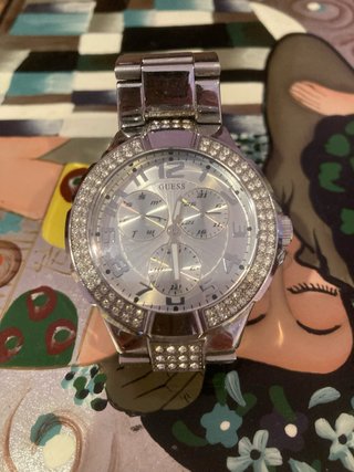 Reloj Guess Plateado