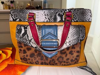 Bolso de mano multicolor