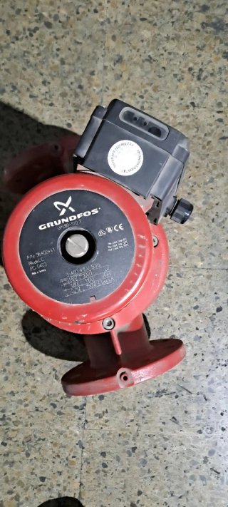 Bomba de circulación GRUNDFOS UPS 80-120 F