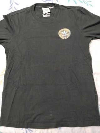 Camiseta Adidas Negra