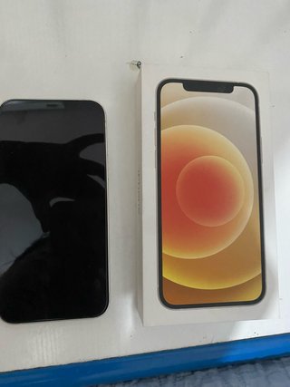 iPhone 12