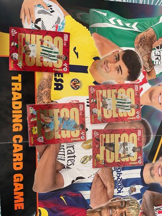 3 Cromos Panini Megacracks Fuego 2024-25