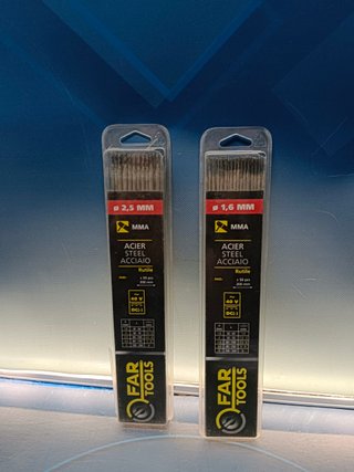FAR TOOLS Electrodos, varillas de soldadura- Ø 1,6 y Ø 2,5 mm - 25 itmes en cada caja