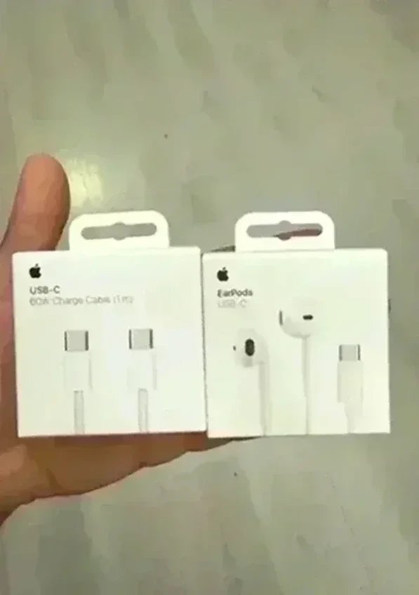 EarPods Apple USB-C + cavo USB-C a USB-C 1m 60W