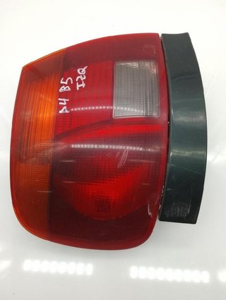 Piloto trasero izquierdo audi 8d0945111a a4 6277