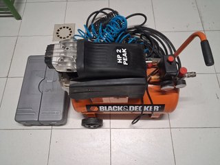 Compresor Black & Decker 2 HP con Accesorios