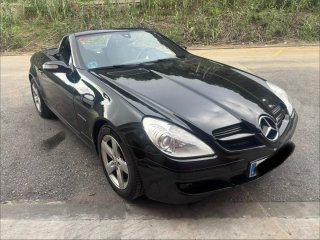 Mercedes-Benz SLK 200 Pegatina C POCOS KILOMETROS