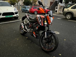 KTM Duke 125