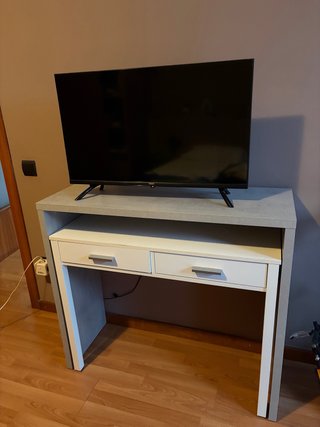 Escritorio Extensible o Mesa TV Blanco y Gris