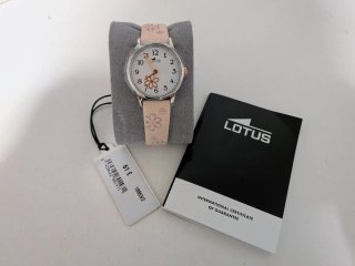 Reloj Lotus nuevo con Etiqueta