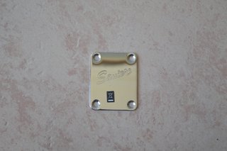 PLACAS DE MASTIL PARA GUITARRAS SQUIRE "NUEVAS"