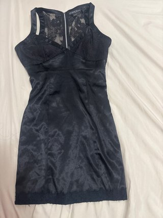 Vestido Negro Guess