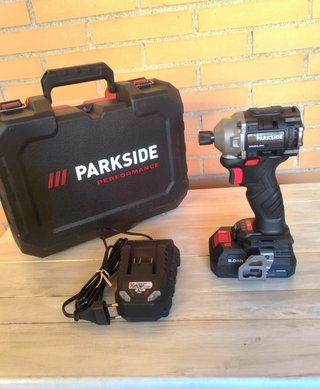 Atornilladora PARKSIDE 20V 226Nm+Batería 2A+Carga.