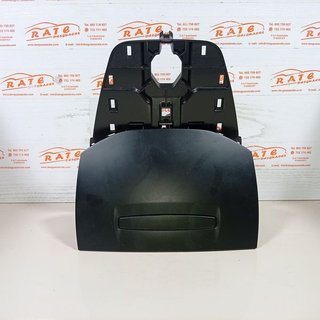 GUANTERA FORD TOURNEO COURIER (C4A) Titanium