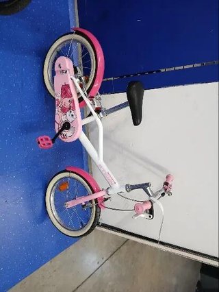 btwin 16 doctor girl