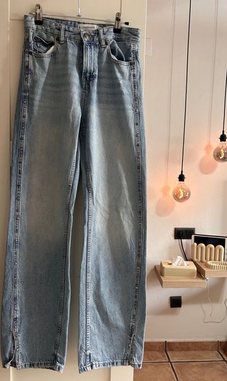 Vaqueros Stradivarius , azul, talla 34.nuevos,