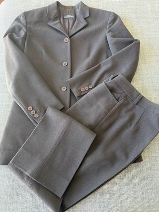Traje Massimo Dutti marrón Talla 38