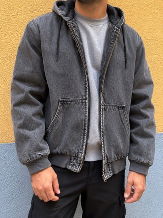 Chaqueta Vaquera Levi's Gris con Capucha