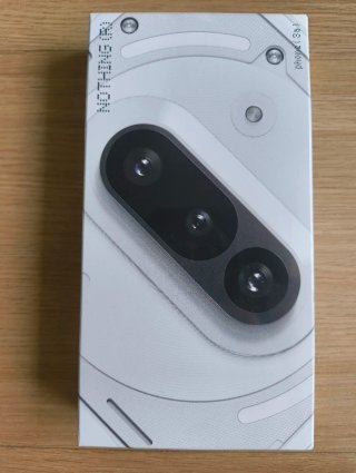 Móvil NOTHING PHONE 3a 8GB 128GB. A estrenar.