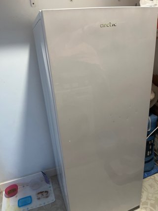 Congelador Vertical Arctic 6 Cajones