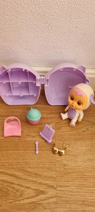 Bebé Llorón con accesorios