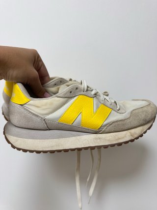 Zapatillas New Balance 237 Beige y Amarillas